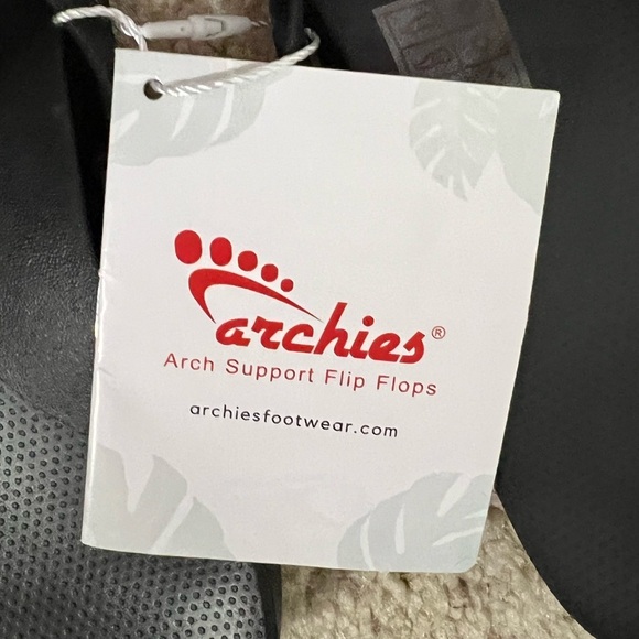 Archies black sandals flip flop thong men’s 6, women’s 7 new NWT - Picture 2 of 6
